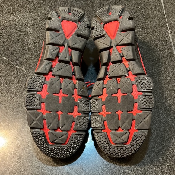 Nike training shoes - Picture 5 of 7